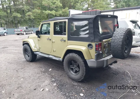 2013 Jeep Wrangler Unlimited Sahara из США, поврежденный, VIN 1C4HJWEG6DL526775